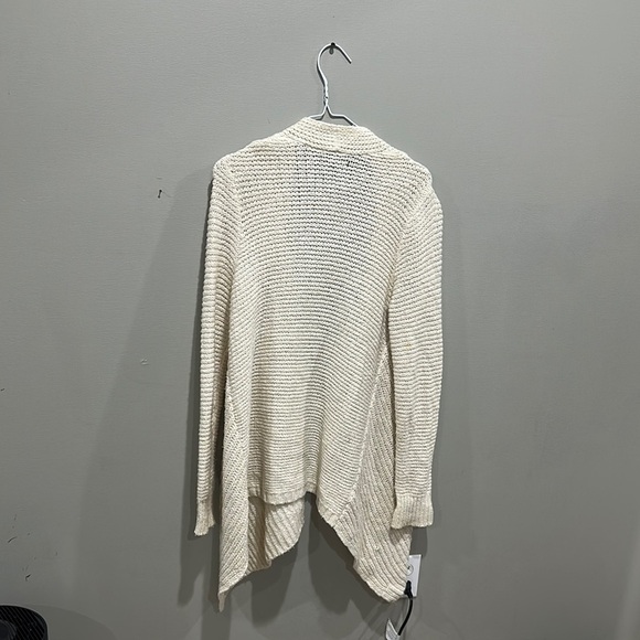 NWOT American Eagle Outfitters Cream Waterfall Cardigan Sweater size M - Picture 3 of 4